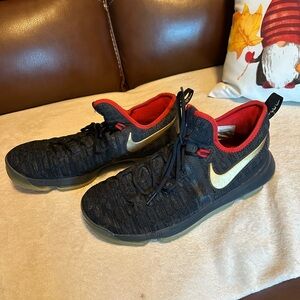 Nike USA Olympics Sneakers size 10.5